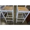 Image 3 : 2 RUSH SEAT BAR STOOLS