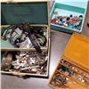 Image 2 : LOT OF 5 JEWELRY BOXES WITH CONTENTS