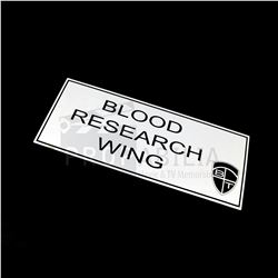 Van Helsing - Blak Tek Research Sign (0511)