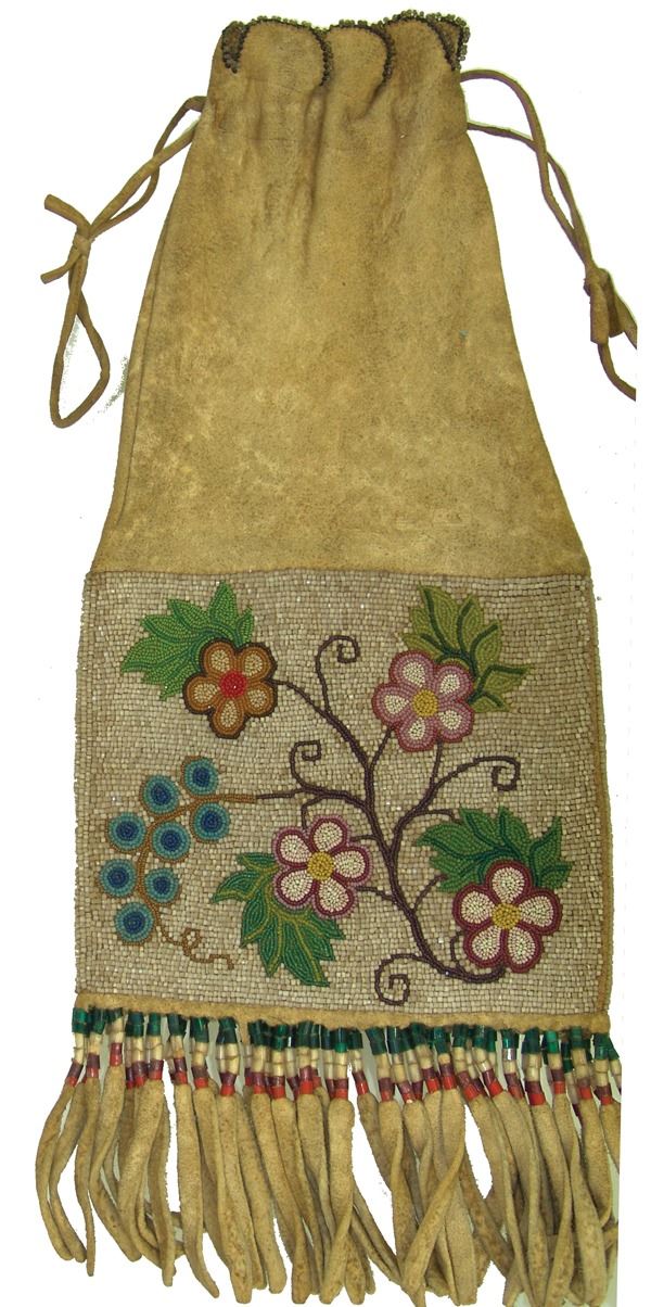 Cree Beaded Pipe Bag cree-beaded-pipe-bag