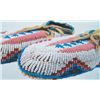 Image 7 : Plains Beaded Child's Moccasins