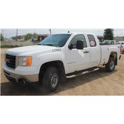 2008 GMC SIERRA K2500 HD