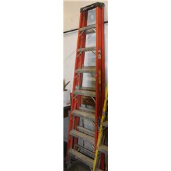 8FT FIBREGLASS STEP LADDER