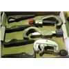 Image 1 : FLAT OF ASSORTED PIPE CUTTERS