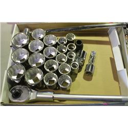 FLAT OF ASSORTED NEW LARGE SOCKETS & RATCHETS