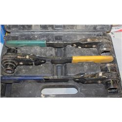 3PC SET OF DOUBLE SOCKET WRENCHES