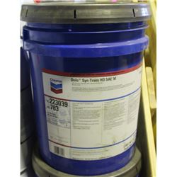 PAIL OF CHEVRON DELO SYN-TRANS HD SAE 50, (15.9KG