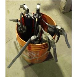 PAIL WITH 6 GREASE GUNS