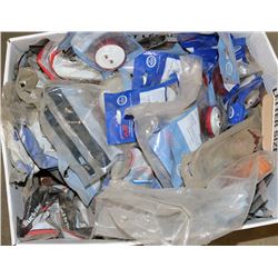BOX OF VARIOUS NEW TRUCK / TRAILER LIGHTS