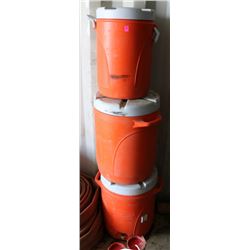 LOT OF 3 RUBBERMAID BEVERAGE COOLERS