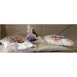 PALLET OF FLOORDRY ABSORBANT