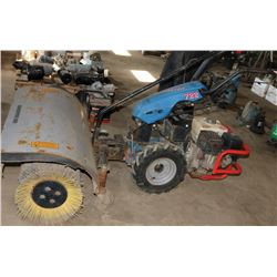 HARVESTER 722 GAS POWERED SWEEPER