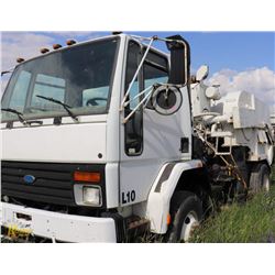 1997 FORD CF8000 LOW TILT CARGO SWEEPER TRUCK