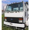 Image 2 : 1997 FORD CF8000 LOW TILT CARGO SWEEPER TRUCK