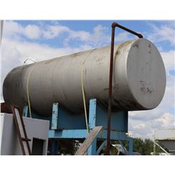 WATER TANK & RACK, APPROX 500 GALLON