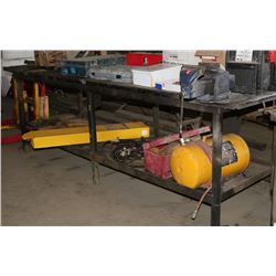 SHOP TABLE WITH VICE