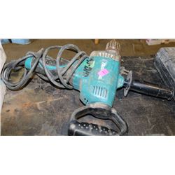 MAKITA HANDLE CORDED DRILL