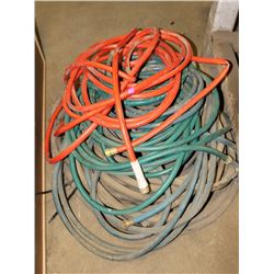 LARGE LOT OF GARDEN/WATER HOSES