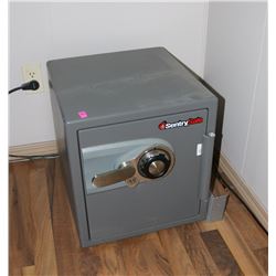 SENTRY CUBE COMBINATION SAFE, WILL REQUIRE