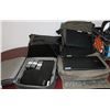 Image 1 : LOT OF 5 LAPTOPS WITH BAGS