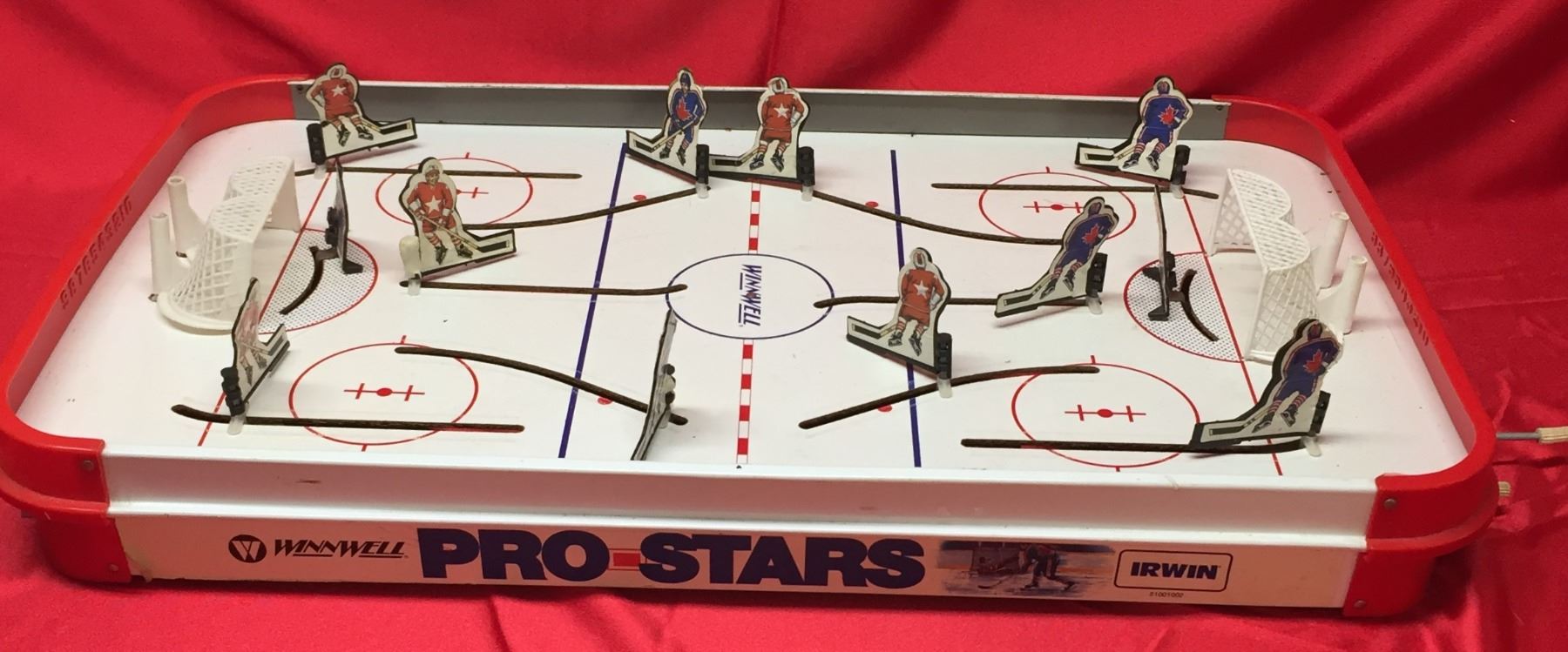 Vintage Pro Stars Table Top Hockey Game