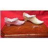 Image 2 : 2 Decorative Victorian Porcelain Shoes