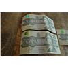 Image 2 : 3 Sequential $20 Canadian Bills