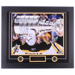 Tim Thomas Signed Bruins 2011 Stanley Cup Champions 23.5x27.5 Custom Framed Photo Display (Thomas Ho