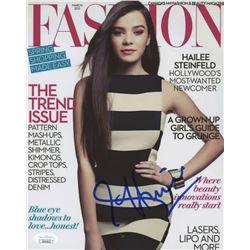 Hailee Steinfeld Signed 8x10 Photo (JSA COA)