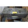 Image 1 : Tool Box