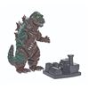 Image 1 : GODZILLA 1962 Marmit Para-Babies Vinyl Figure w/ NATO Defense Base