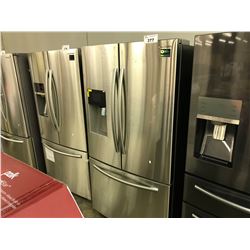 SAMSUNG STAINLESS STEEL REFRIGERATOR WITH WATER/ICE DISPENSER