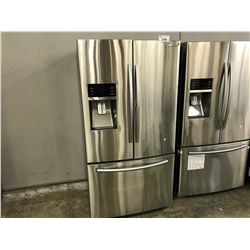 SAMSUNG STAINLESS STEEL FRENCH DOOR REFRIGERATOR WITH WATER/ICE DISPENSER