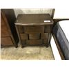 Image 1 : 2 MAGNUSSEN MARYLAND CHESTNUT 3 DRAWER MATCHING NIGHT STANDS