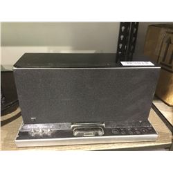 Soundfreaqiphone stereo player