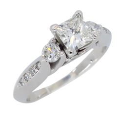 14KT White Gold 0.94ctw Diamond Ring