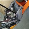 Image 2 : K2 ALUMINUM CHASSIS ROLLERBLADES NUMBER 5 CARBON FIBER PALM SPRINGS CLUB