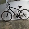 Image 1 : BLACK GIANT BIKE
