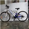 Image 1 : WHITE BLUE ORYX BIKE