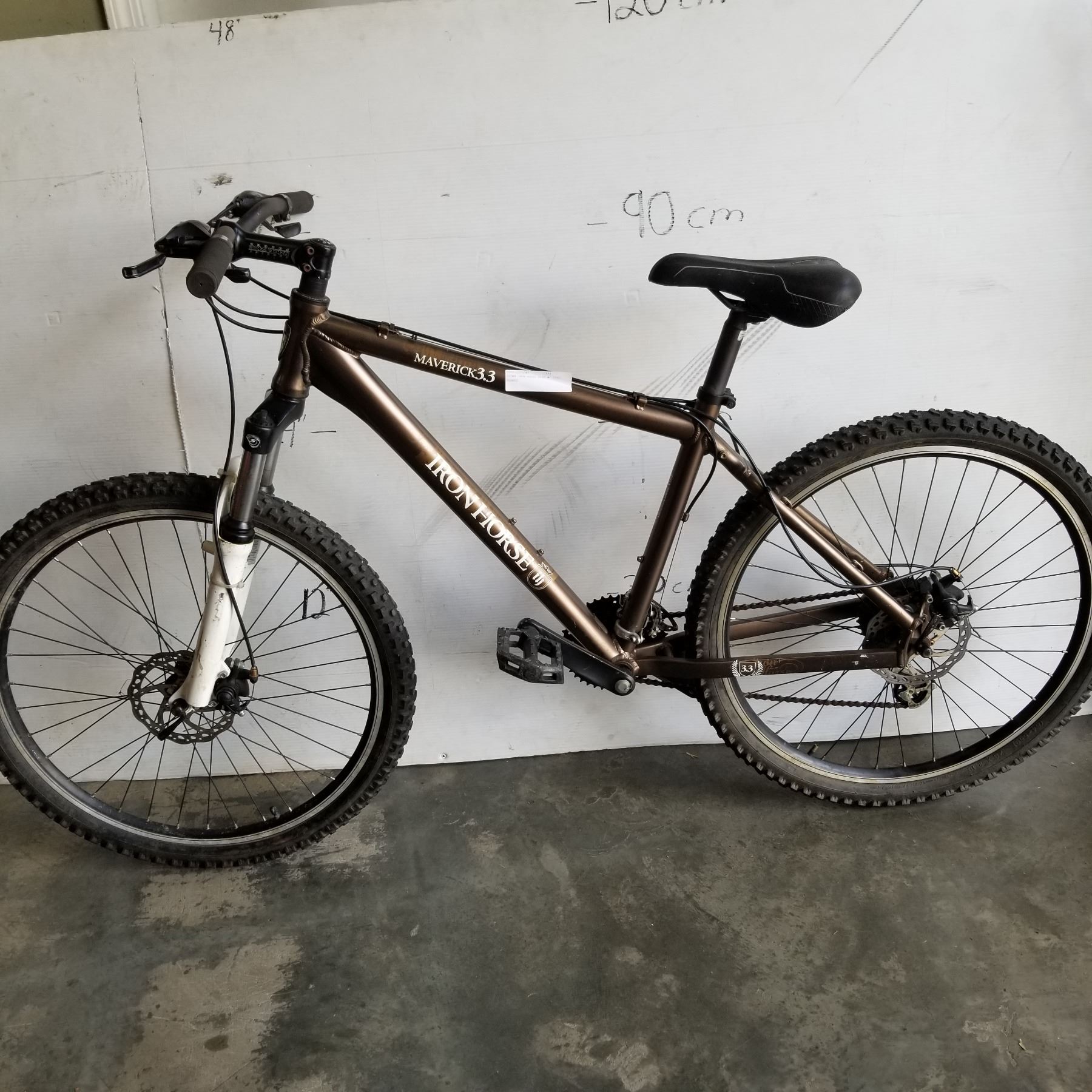 BROWN IRON HORSE BIKE W/ DISC BRAKES Big Valley Auction