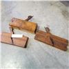 Image 1 : 3 VINTAGE WOOD PLANES