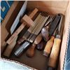 Image 2 : TRAY OF VINTAGE TOOLS