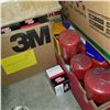 Image 2 : LARGE LOT OF AIR AND OIL FILTERS