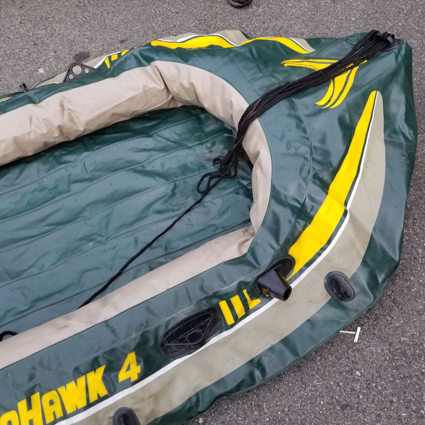 SEAHAWK 4 INFLATEABLE RAFT