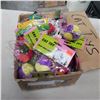 Image 1 : BOX OF CAT TOYS