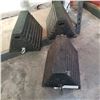 Image 1 : 3 HEAVY DUTY WHEEL CHUCKS