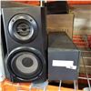 Image 2 : LOT OF SPEAKERS