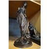 Image 3 : AUSTIN PRO CAST FIGURE AND METAL CAST LADY FIGURE