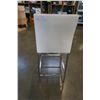 Image 3 : WHITE LEATHER AND CHROME BARSTOOL AND STOOL