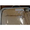 Image 2 : KING SIZE BED SPREAD